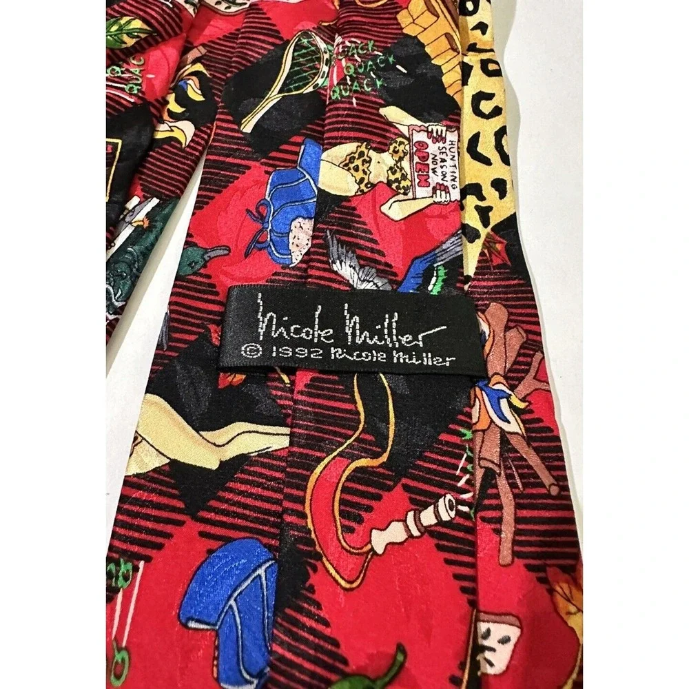 Nicole Miller Tie Fishing Hunting Men's 100% Silk NeckTie Vtg 1992
